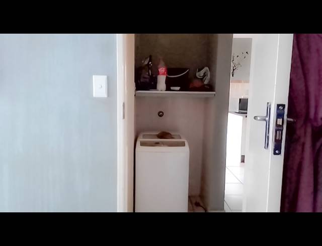 2 BEDROOM TOWNHOUSE FOR SALE IN ANNLIN